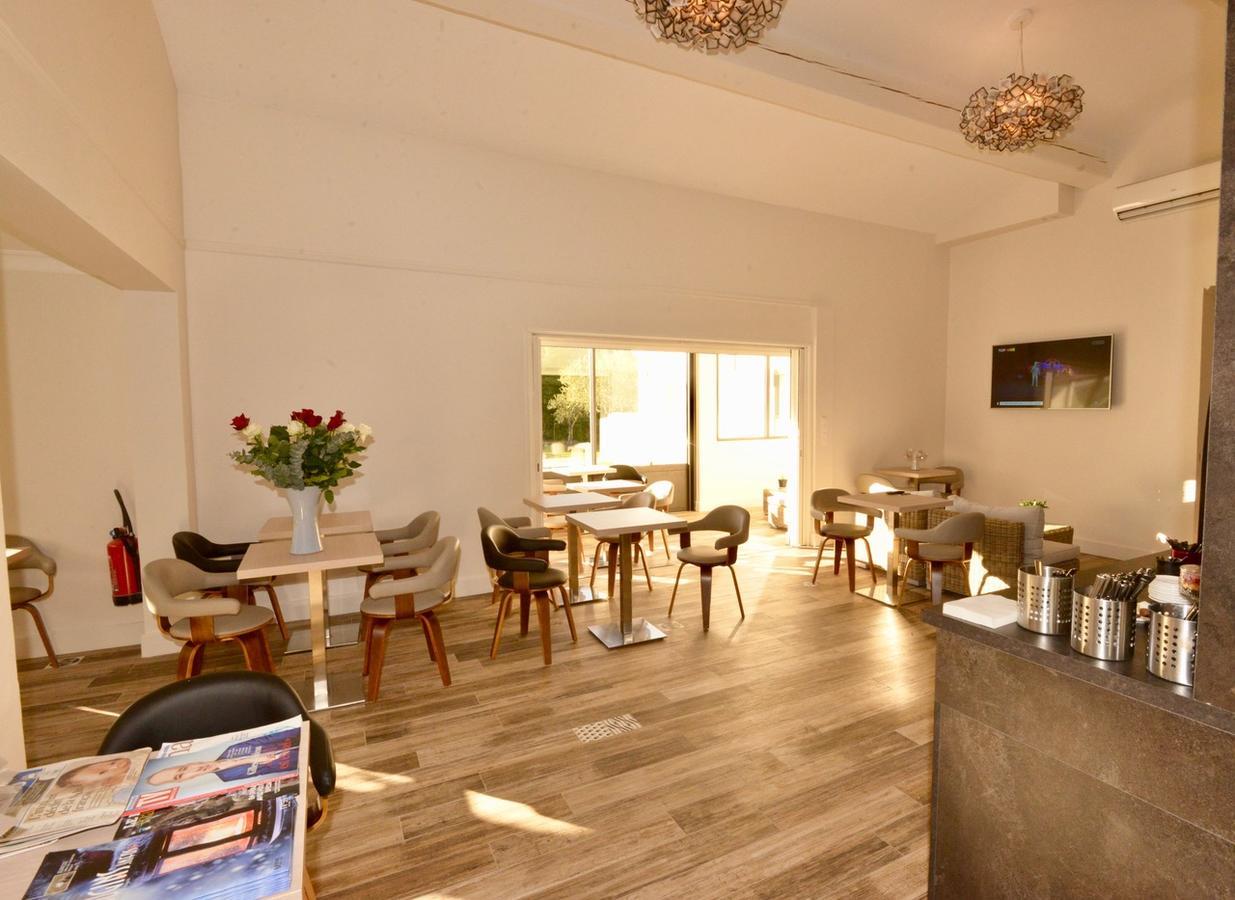 Hotel Villa Sophia - Adults Only July And August Мужен Екстер'єр фото