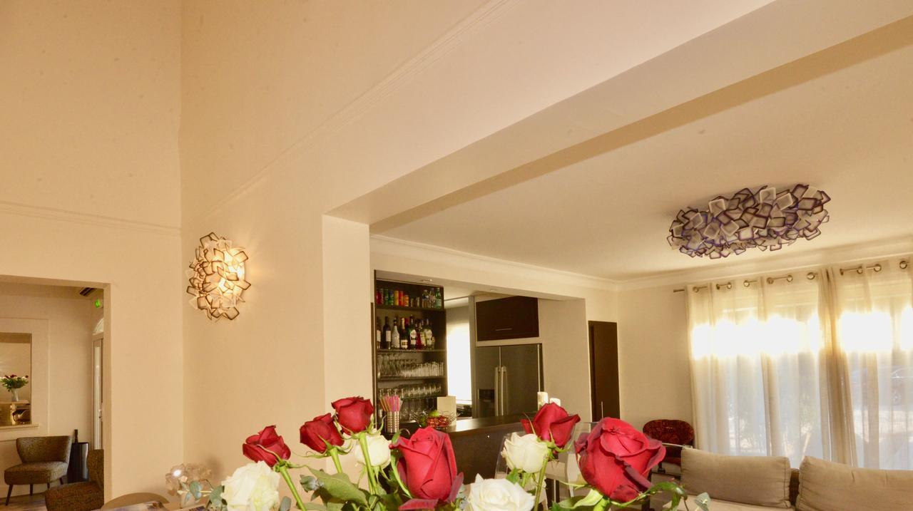 Hotel Villa Sophia - Adults Only July And August Мужен Екстер'єр фото