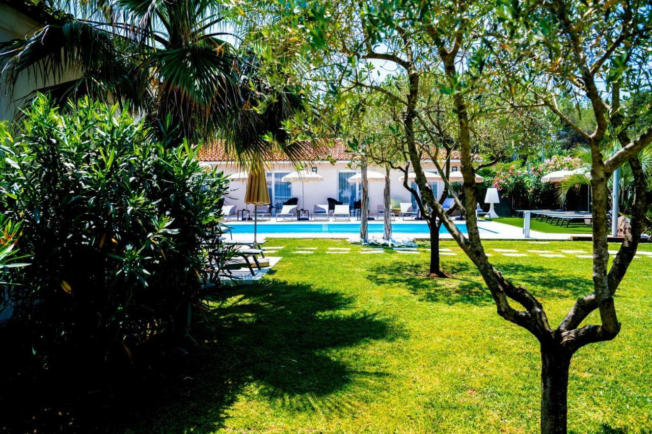 Hotel Villa Sophia - Adults Only July And August Мужен Екстер'єр фото